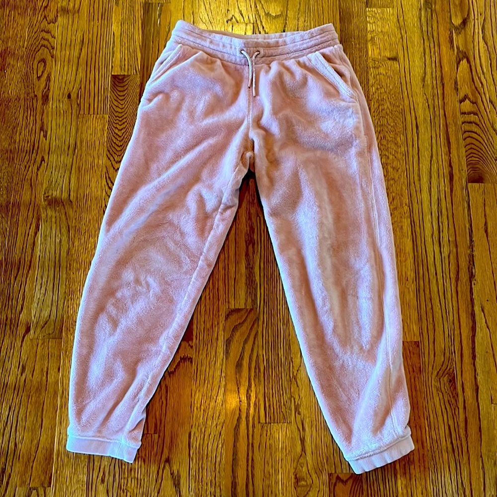 Used ATHLETA GIRL pink sweatpants.
